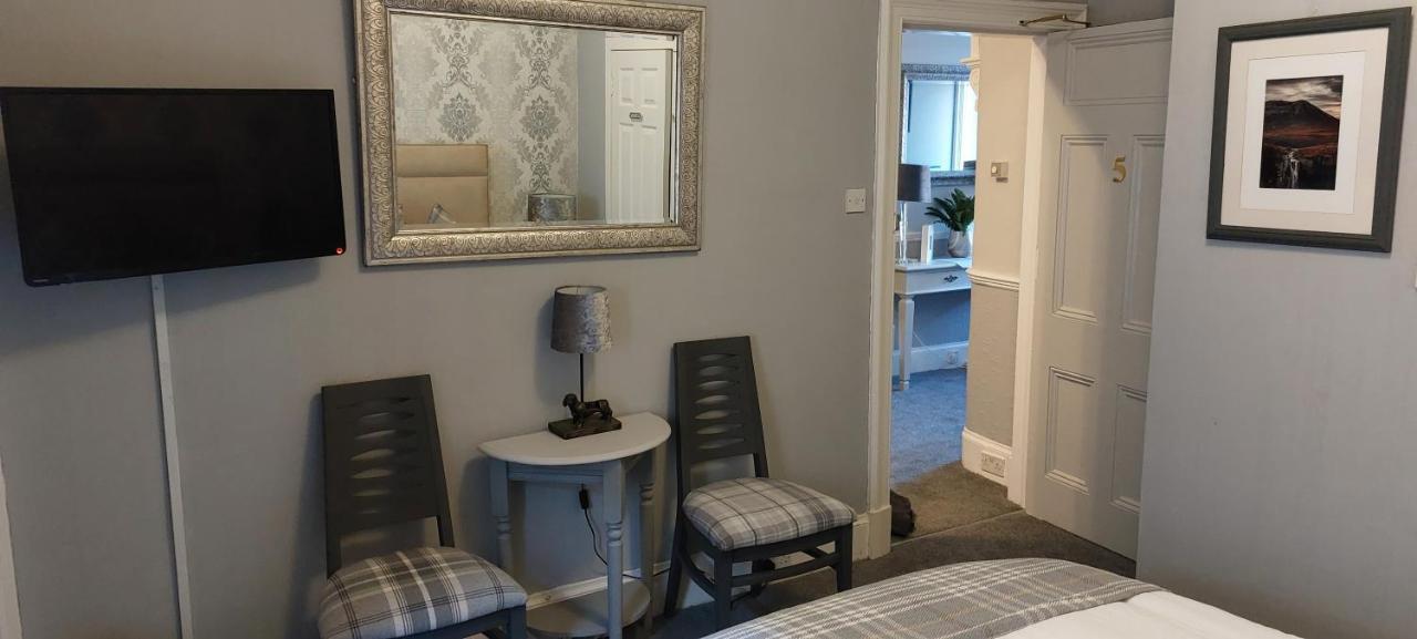 Riverbank Guesthouse 因弗内斯 外观 照片